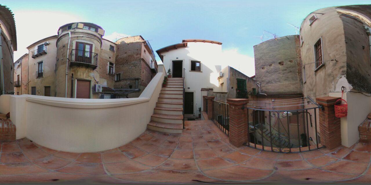 Bed and Breakfast Sotto Il Castello Corigliano Calabro Exterior foto